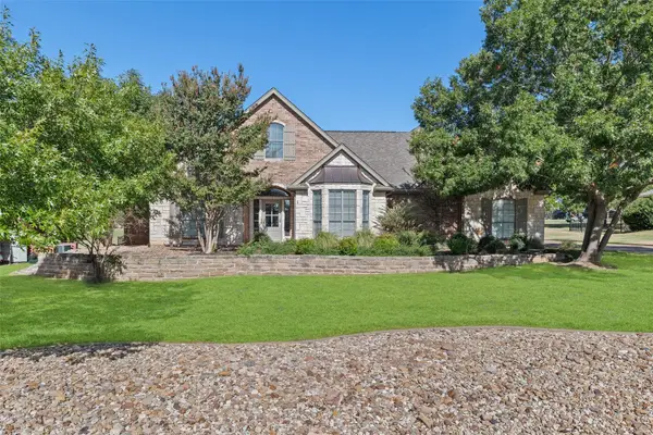 9106 Bellechase Drive, Granbury, TX 76049