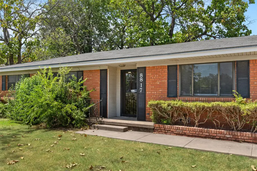 8817 Oakdale Drive, Woodway, TX 76712 - #2