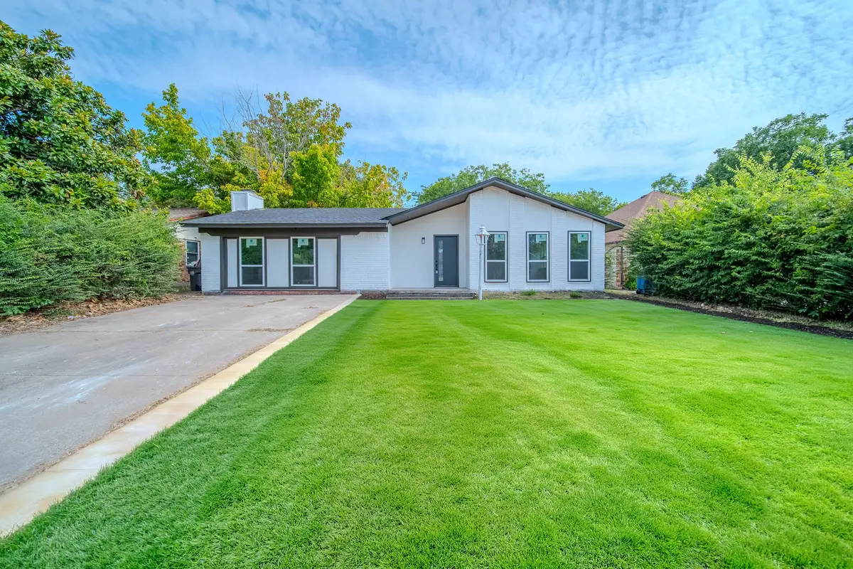 821 Lexington Drive, Lancaster, TX 75134 - #1