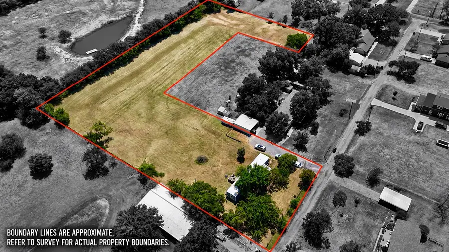 610 N 9th Street, Gunter, TX 75058 - #2