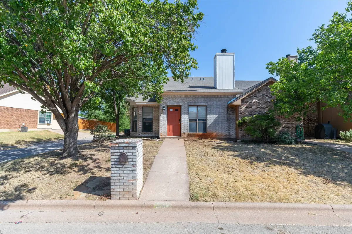 3198 Chimney Circle, Abilene, TX 79606 - #1