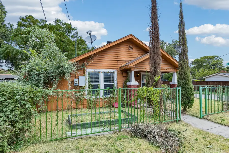 2721 Jeff Street, Fort Worth, TX 76111 - #2