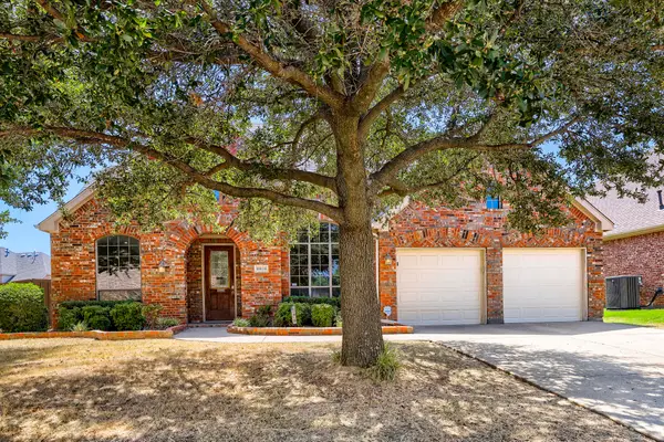 6919 Navigation Drive, Grand Prairie, TX 75054