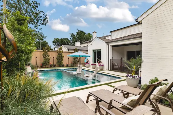 3963 Rochelle Drive, Dallas, TX 75220