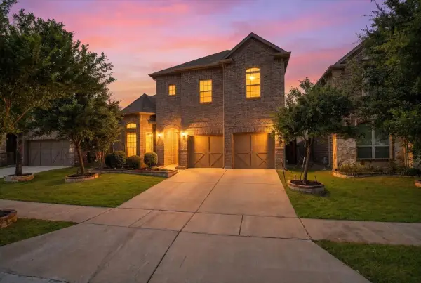 6749 Cambridge Drive, North Richland Hills, TX 76180