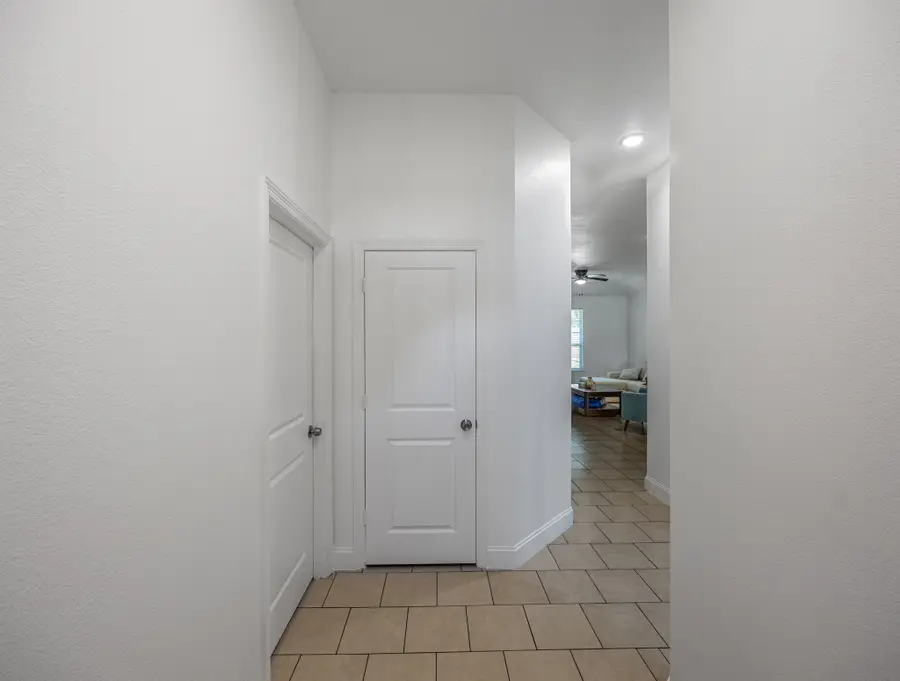 1236 E Fogg Street, Fort Worth, TX 76115 - #3
