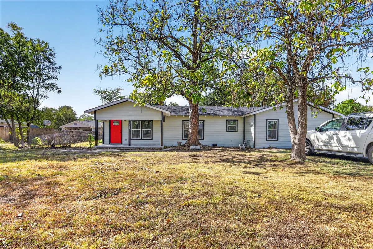 613 W Main Street, Crowley, TX 76036 - #1