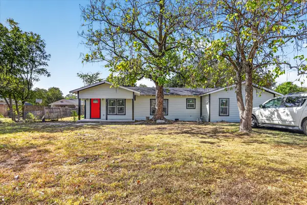 613 W Main Street, Crowley, TX 76036