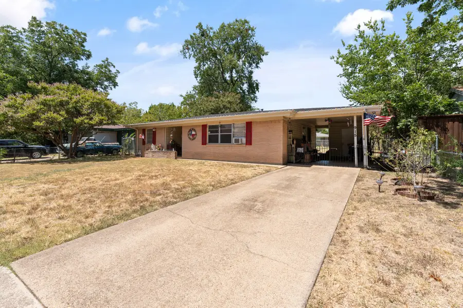 915 Liberty Drive, Irving, TX 75061 - #2