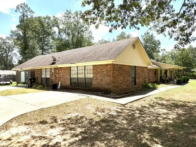 103 Dogwood Drive, Springhill, LA 71075 - #3