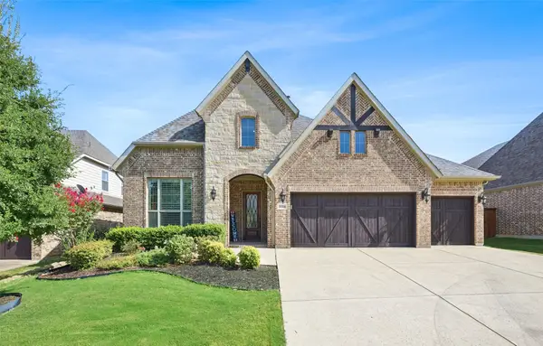 1116 Broadmoor Way, Roanoke, TX 76262