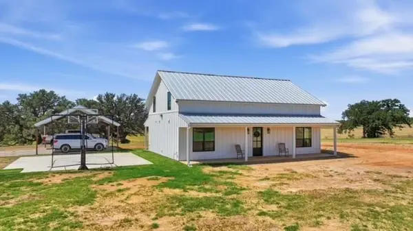 1014 Adell Road, Weatherford, TX 76088