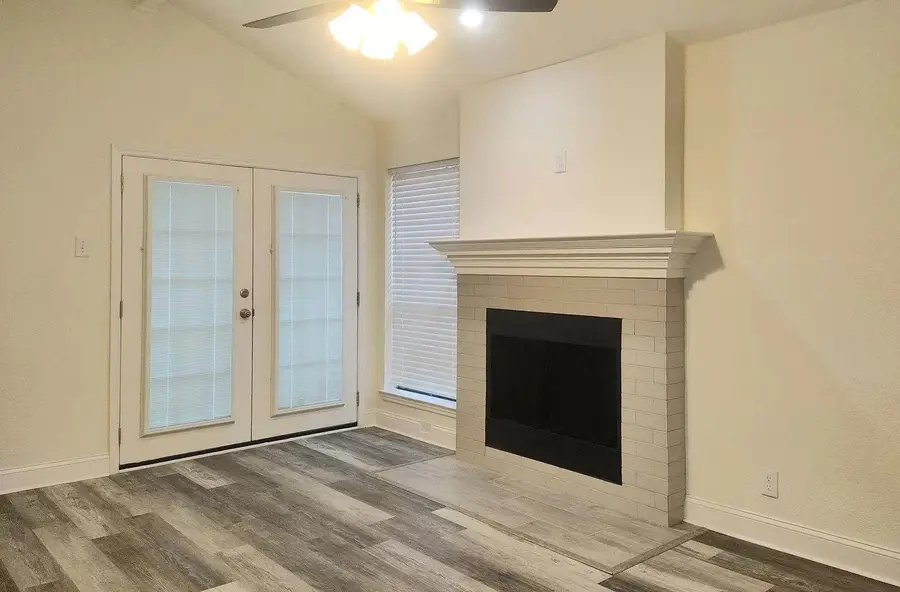 4217 Tierra, Irving, TX 75038 - #3