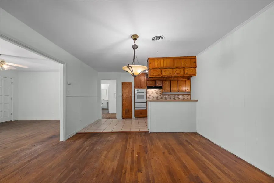 4406 Wayne Court S, Haltom City, TX 76117 - #3