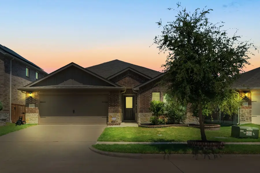 1805 Gold Mine Trail, Aubrey, TX 76227 - #2