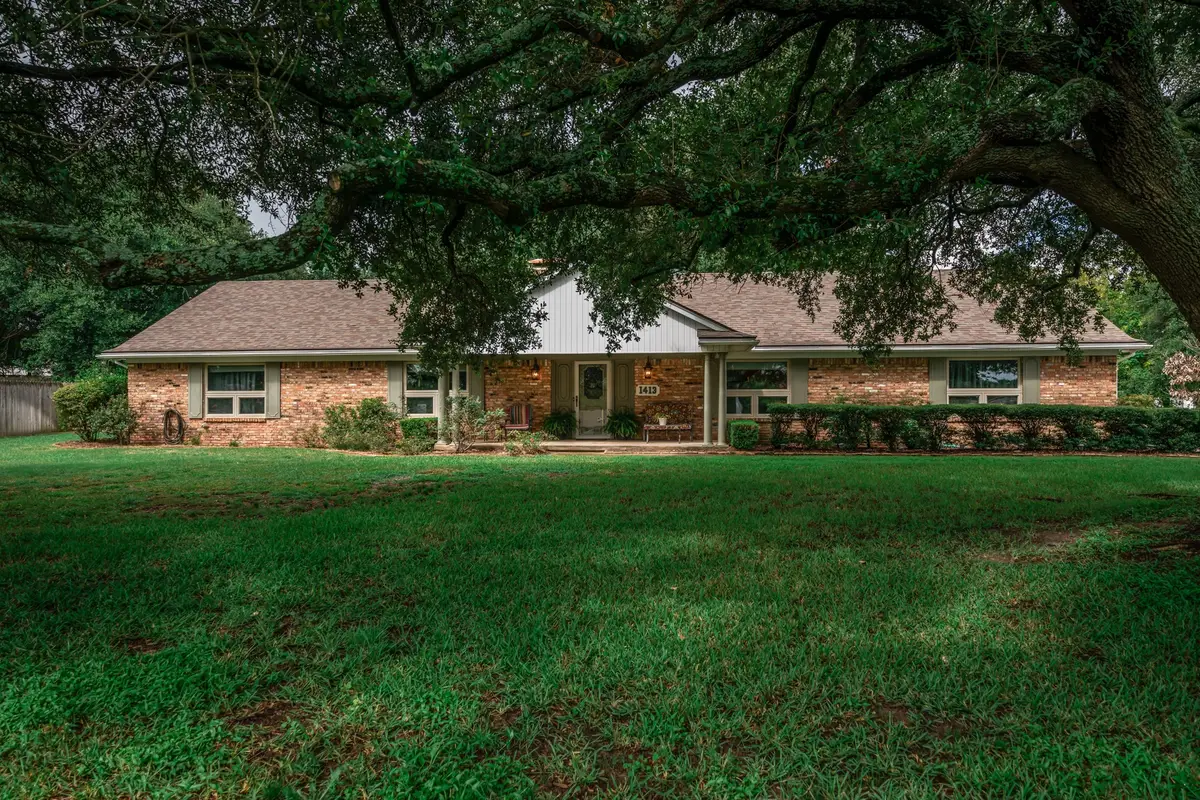 1413 S Main Street S, Lindale, TX 75771 - #1