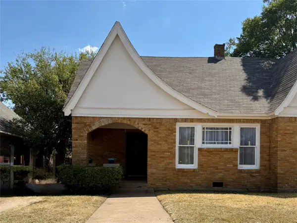 944 Marion Avenue, Fort Worth, TX 76104