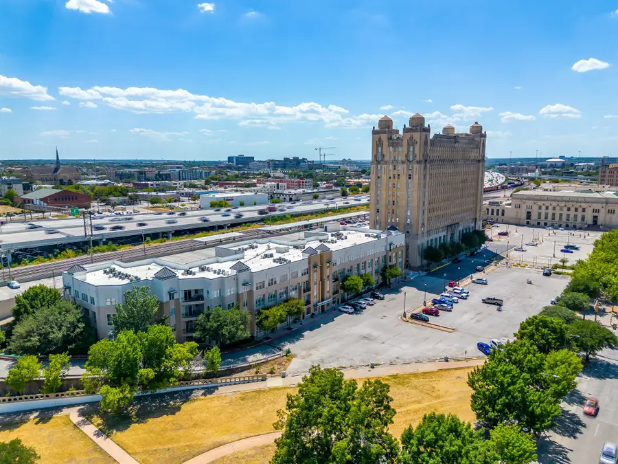 201 W Lancaster Avenue #320, Fort Worth, TX 76102 - #2