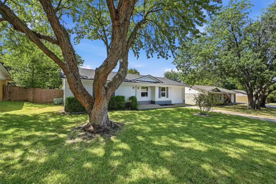 402 Kansas Street, Sherman, TX 75090 - #3