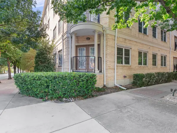 3400 Welborn Street #107, Dallas, TX 75219