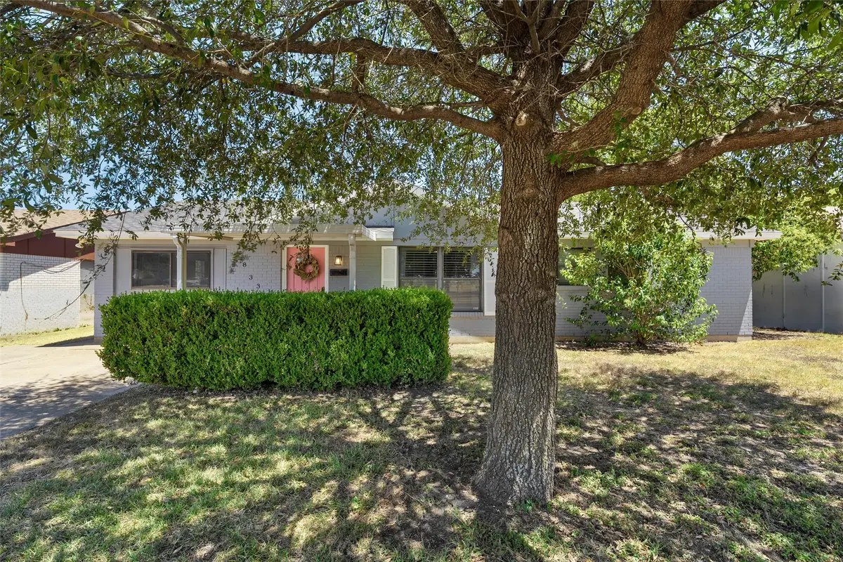 833 N 60th Street, Waco, TX 76710 - #1