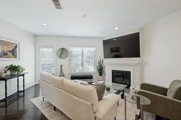 3922 Gilbert Avenue #214, Dallas, TX 75219