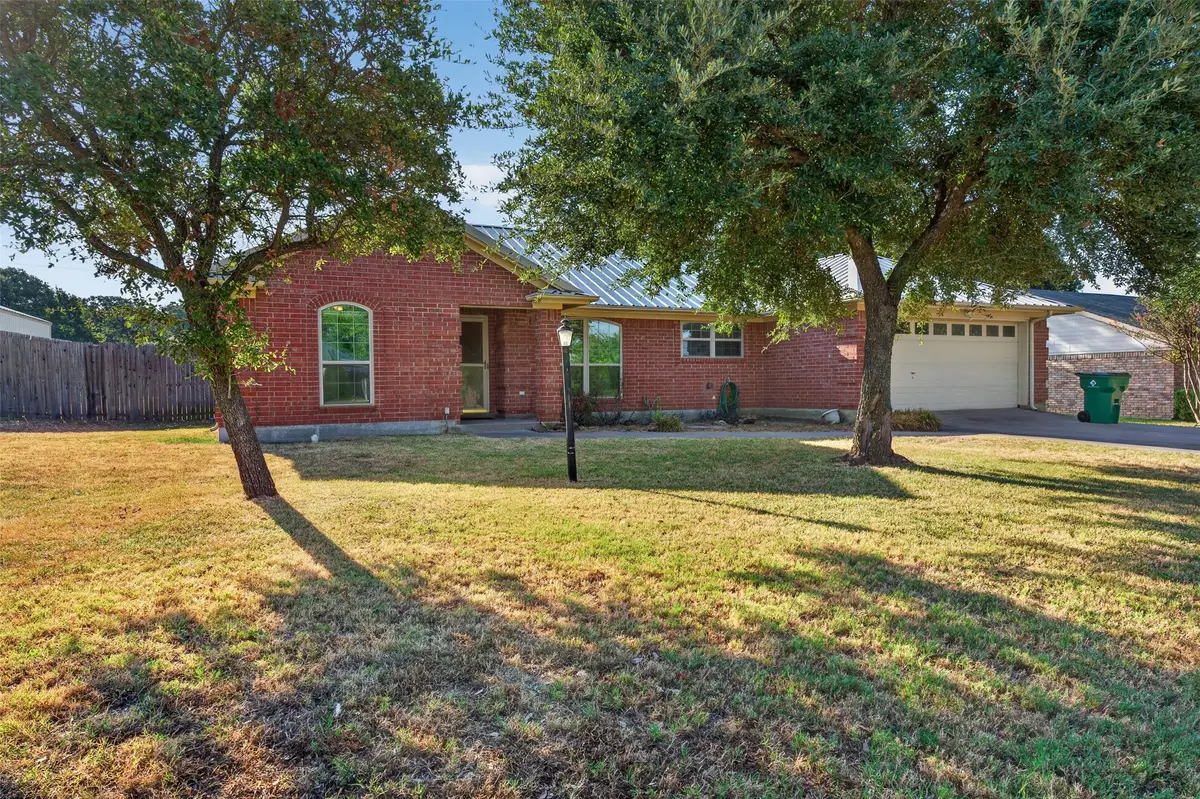 304 Edgehill Road, Joshua, TX 76058 - #1