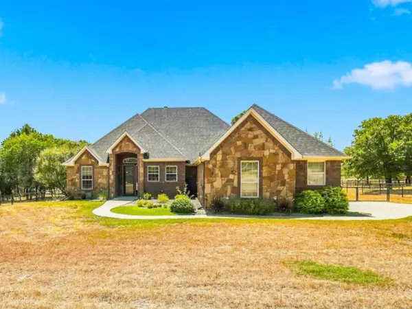 149 Overton Ridge Circle, Weatherford, TX 76088