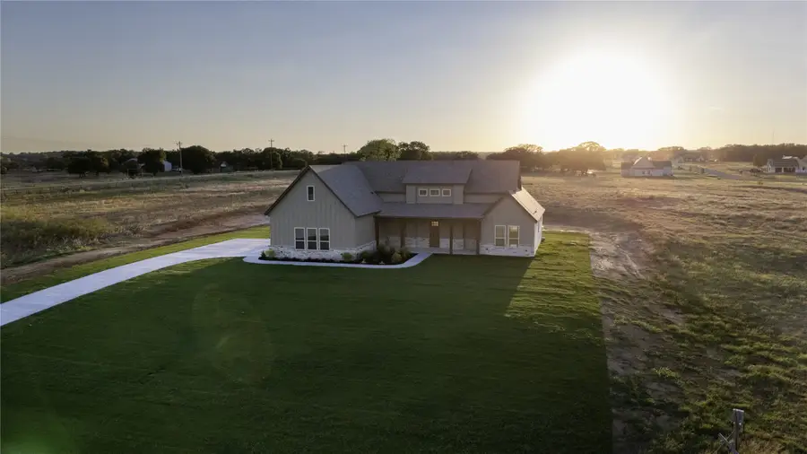 205 Sweetgrass Drive, Poolville, TX 76487 - #2