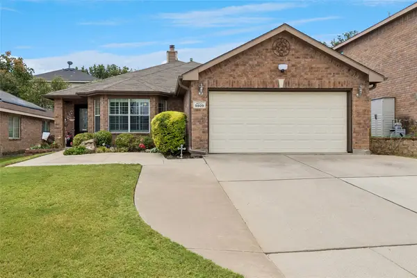 9809 Jericho Lane, Fort Worth, TX 76108