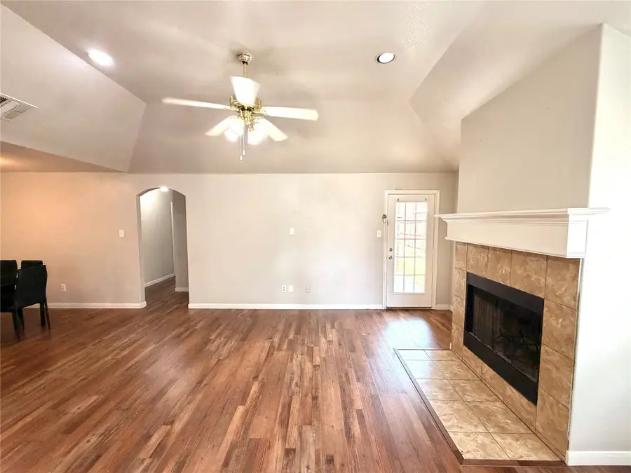 9212 Coral Lane, Fort Worth, TX 76140 - #3