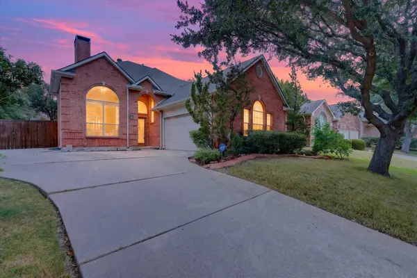 9803 Hickory Hollow Lane, Irving, TX 75063