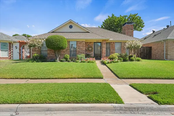 2833 Stoneridge Drive, Garland, TX 75044