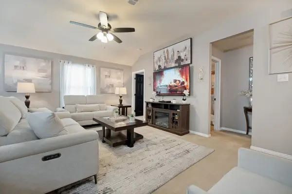 3031 Appaloosa Drive, Dallas, TX 75237