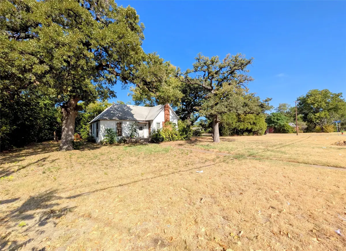 1723 Haltom Road, Haltom City, TX 76117 - #1