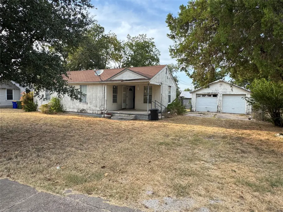 7704 Longfield Drive, White Settlement, TX 76108 - #2
