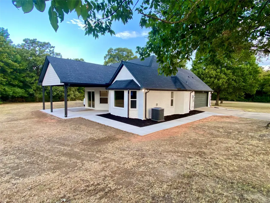 4855 Woodlawn Road, Sherman, TX 75090 - #2