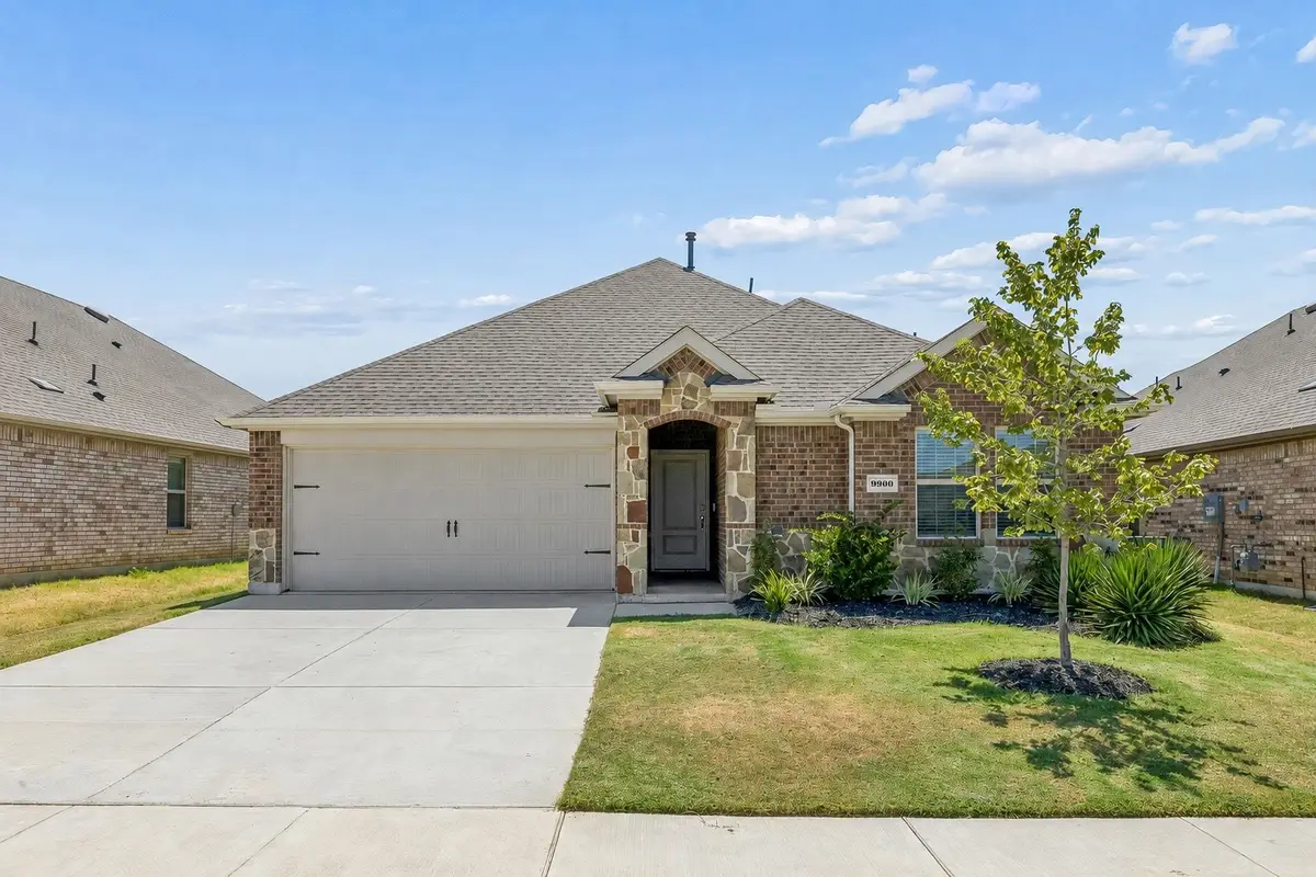 9900 Tinsley Street, Aubrey, TX 76227 - #1