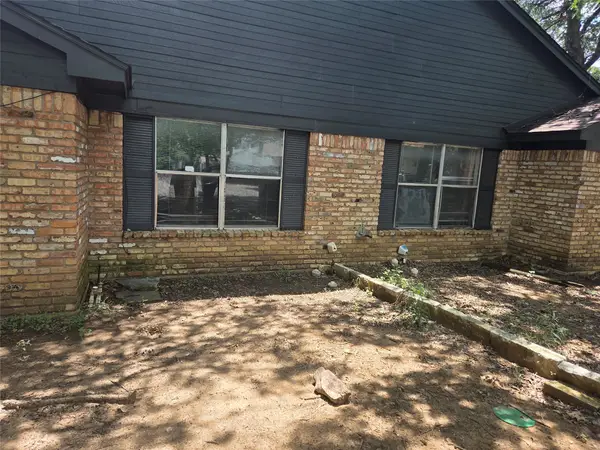 2419 Miguel Lane, Arlington, TX 76016