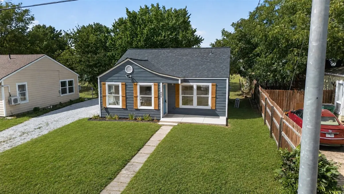 805 Adkins Street, Bowie, TX 76230 - #1