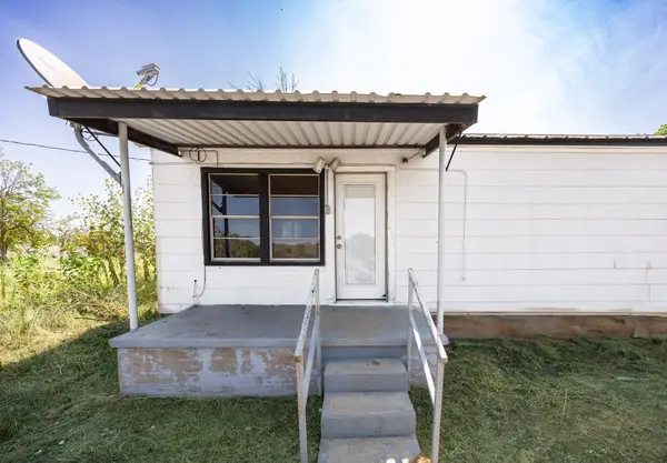 549 County Road 4699, Boyd, TX 76023