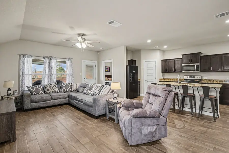1512 Central Park Drive, Alvarado, TX 76009 - #2
