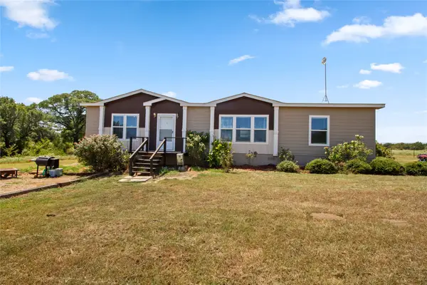 1155 NW County Road 3150, Dawson, TX 76639