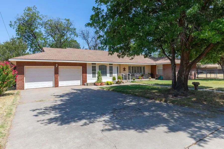 400 3rd Street, Knox City, TX 79529 - #2