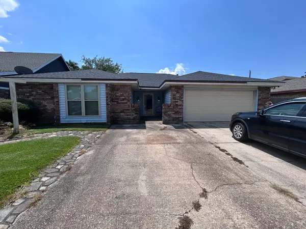 1913 Van Arpel Drive, La Place, LA 70068