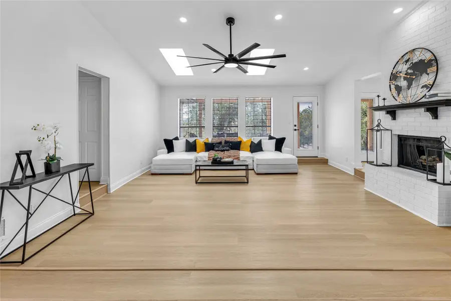 4044 Dorris Road, Irving, TX 75038 - #3
