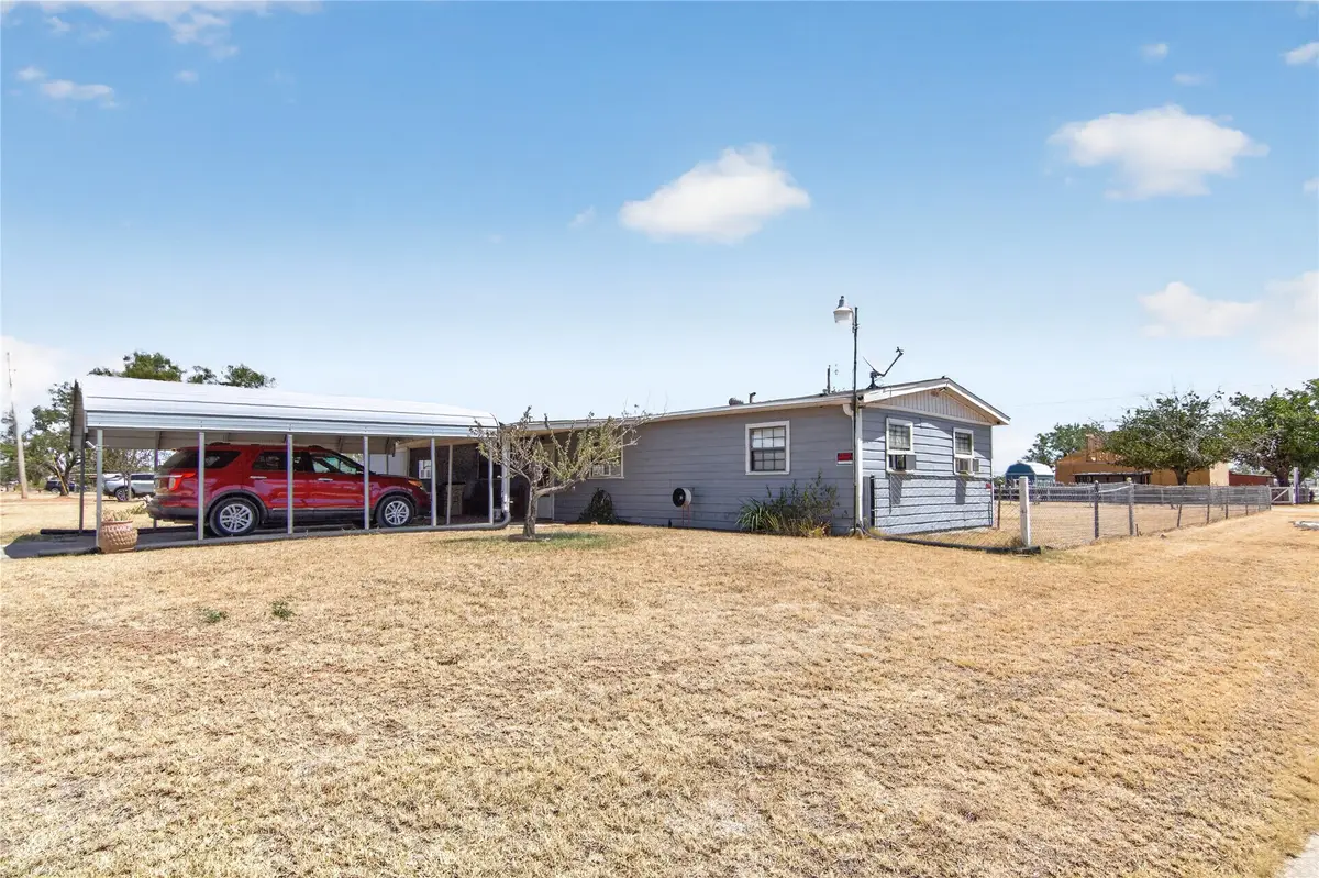 1331 Avenue G, Anson, TX 79501 - #1