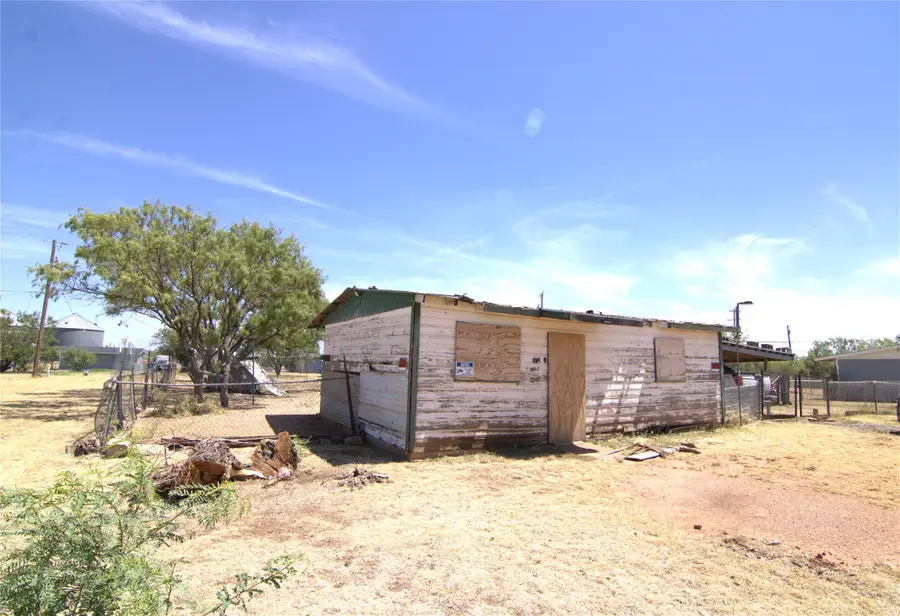 1331 Avenue G, Anson, TX 79501 - #2