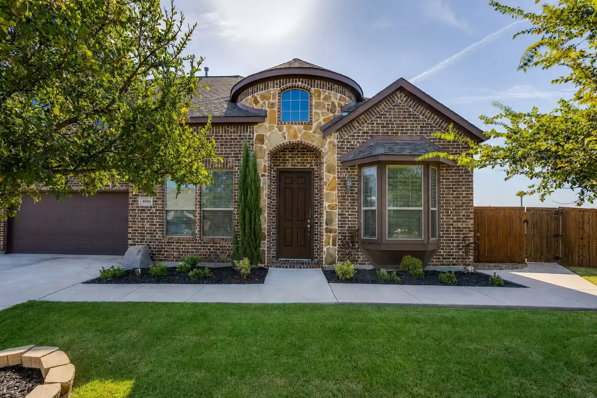 4604 Brookside Drive, Justin Roanoke, TX 76226 - #1