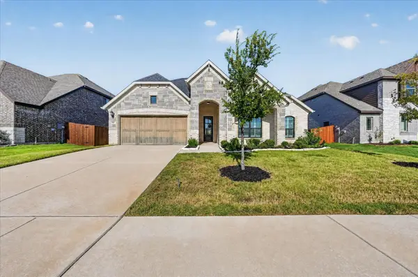 187 Honey Lane, Waxahachie, TX 75165